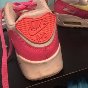 pink and yellow nike air max